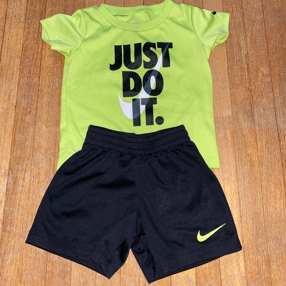 Nike Matching Set